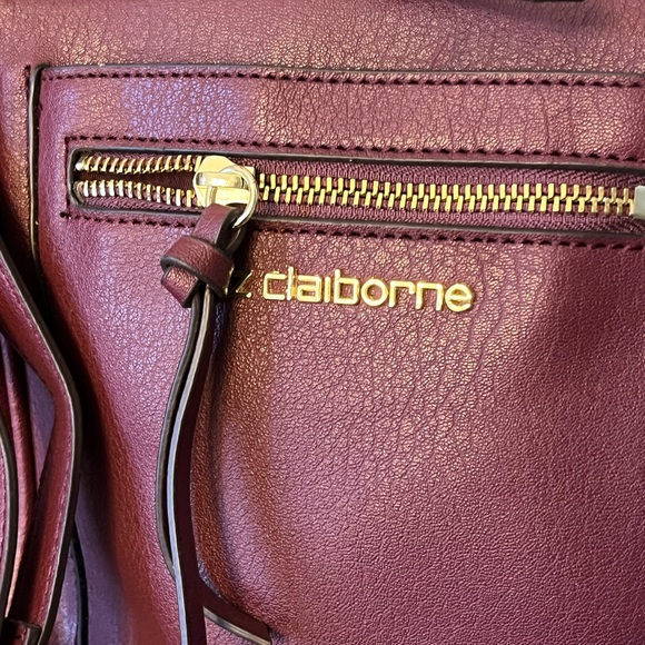 Liz Claiborne Lola Cranberry Red Shoulder Bag/Crossbody Purse - Picture 4 of 9